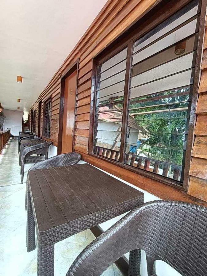 Julz El Nido Inn エクステリア 写真